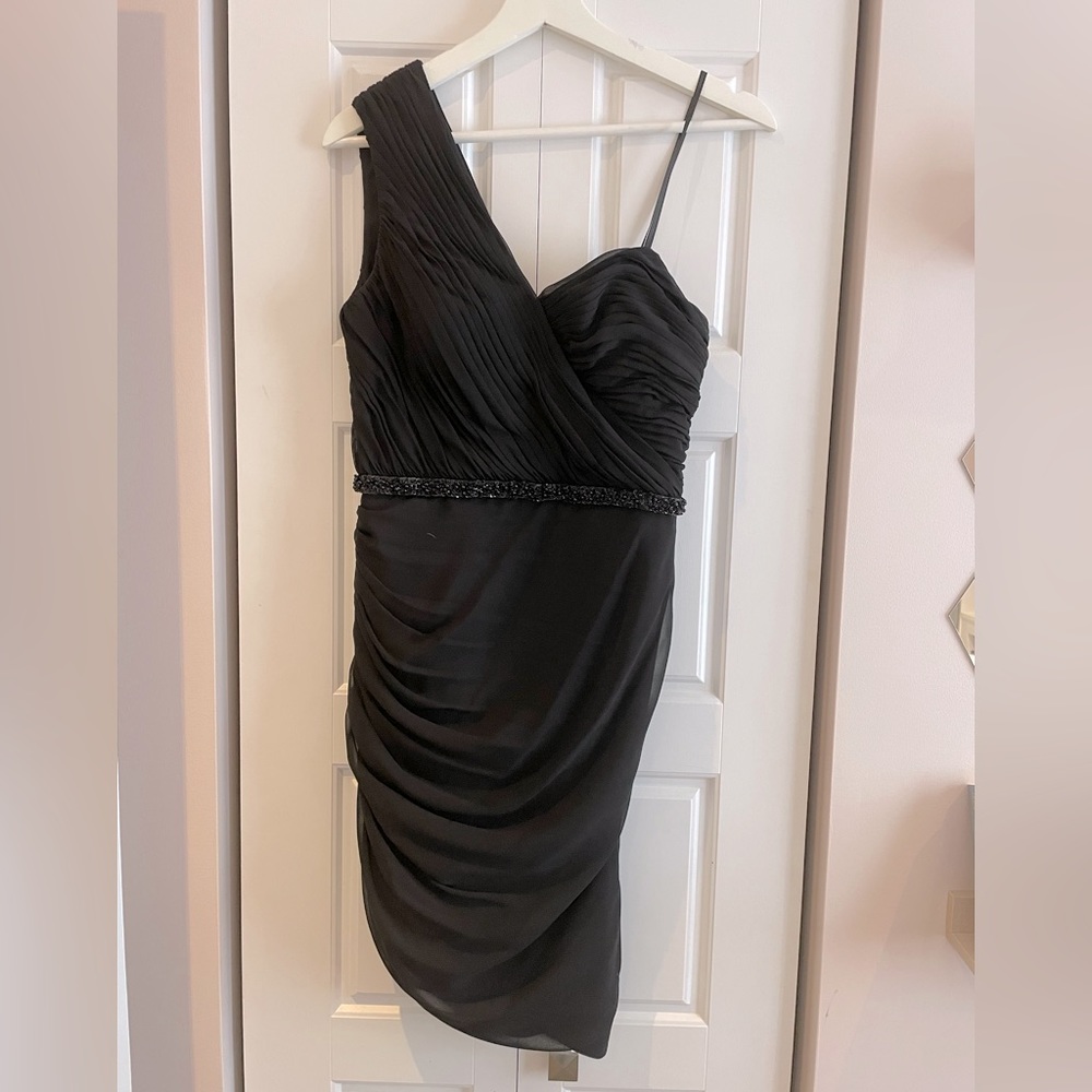 Black JS Collections dress in size 6US
